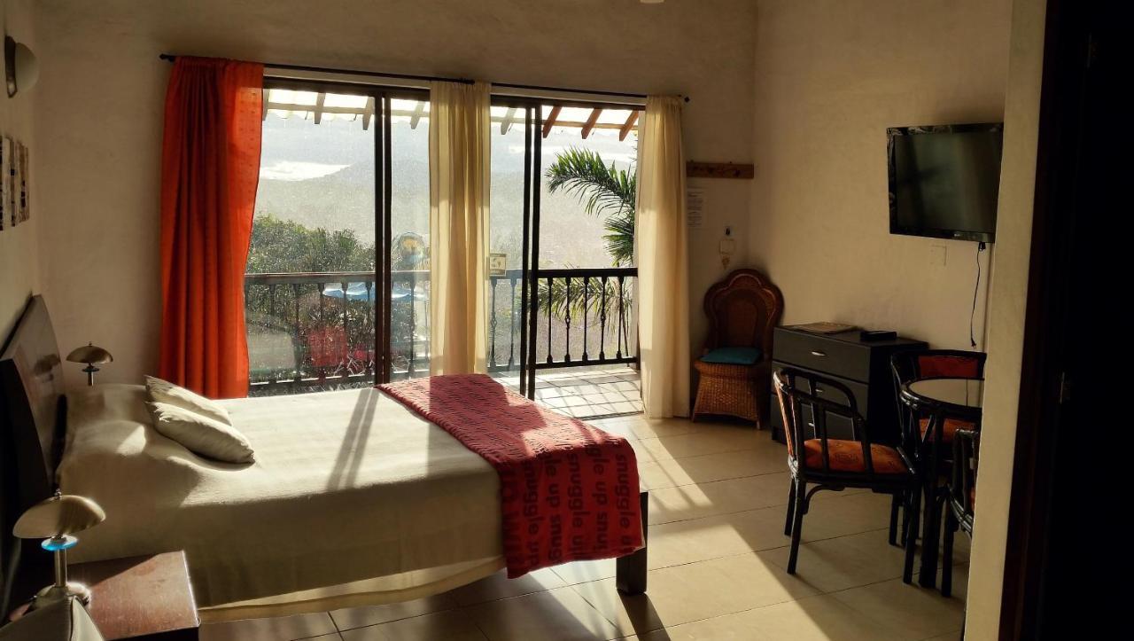 Hotel Faroazul Rnt12633 Santa Rosa de Cabal Esterno foto